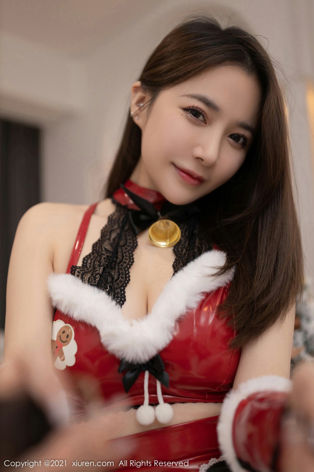 [XiuRen秀人网] 2021.12.24 No.4383 鱼子酱Fish 圣诞节写真