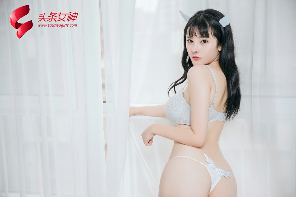 [TouTiao头条女神]2018.12.21 杨漫妮